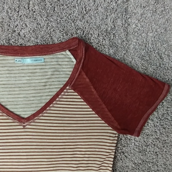 cute top!! - Picture 2 of 3